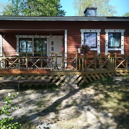 Pirttiniemen Lomakylae Muurasjärvi Exterior foto