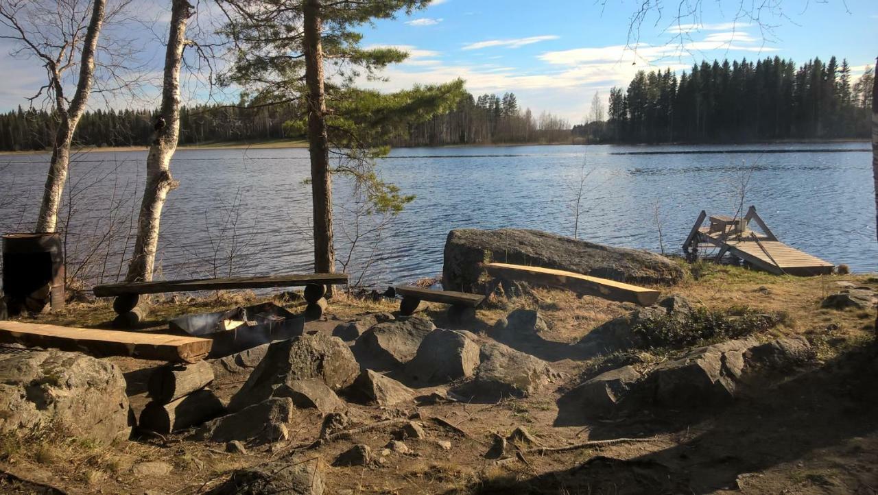 Pirttiniemen Lomakylae Muurasjärvi Exterior foto